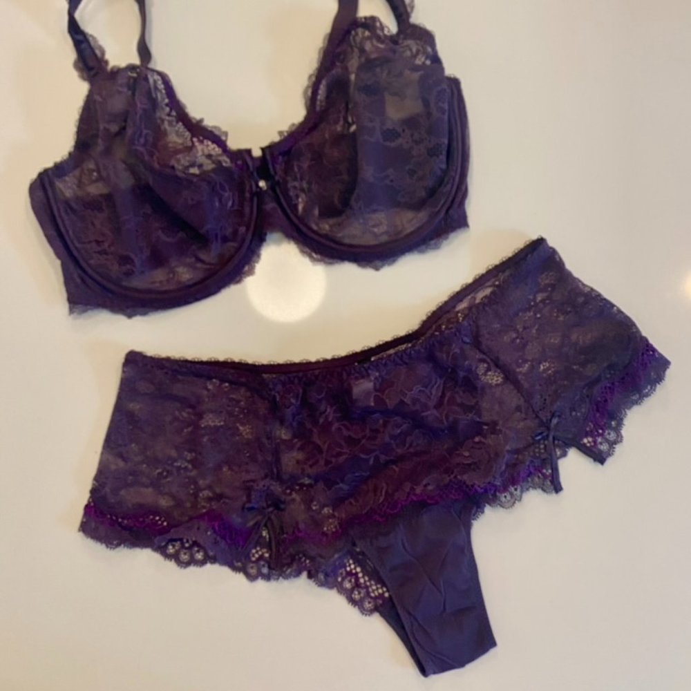 Chantelle Purple Lace Lingerie Set